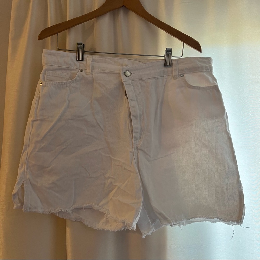 Pretty Little Thing Shorts